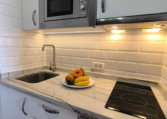 Lulys At Castle Harbour * Los Cristianos (Tenerife)