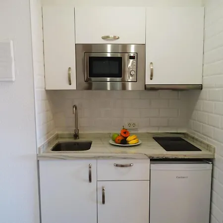 Lulys At Castle Harbour * Los Cristianos (Tenerife)